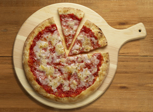 Giornata mondiale della pizza, immancabile nei freezer italiani la margherita (Foto) Giornata mondiale della pizza, immancabile nei freezer italiani la margherita (Foto)