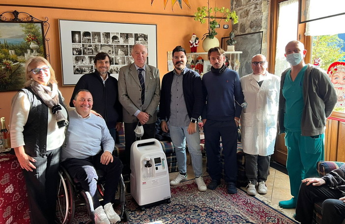 Apricale: il Rotary Club Sanremo ha donato un concentratore d'ossigeno alla Rsa 'Anselmo Pisano'