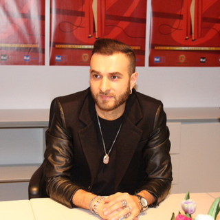 Festival di Sanremo 2014: ecco 'Le cose belle', si presenta alla sala radio Filippo Graziani Festival di Sanremo 2014: ecco 'Le cose belle', si presenta alla sala radio Filippo Graziani