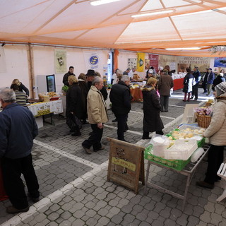 San Bartolomeo al Mare: tutto pronto per ospitare la tradizionale 'Fiera della Candelora' San Bartolomeo al Mare: tutto pronto per ospitare la tradizionale 'Fiera della Candelora'