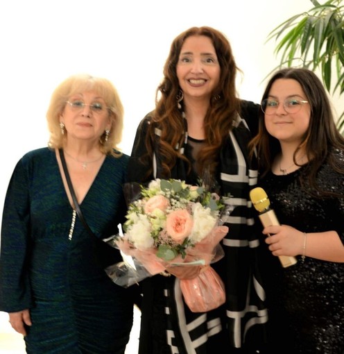 Maria Salamone, Vanina Aronica, e Ilary Alaimo