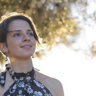 ‘Come neve al sole’, il nuovo singolo di Francesca Pilade: la bassista e cantante imperiese esordisce con un brano inedito ‘Come neve al sole’, il nuovo singolo di Francesca Pilade: la bassista e cantante imperiese esordisce con un brano inedito