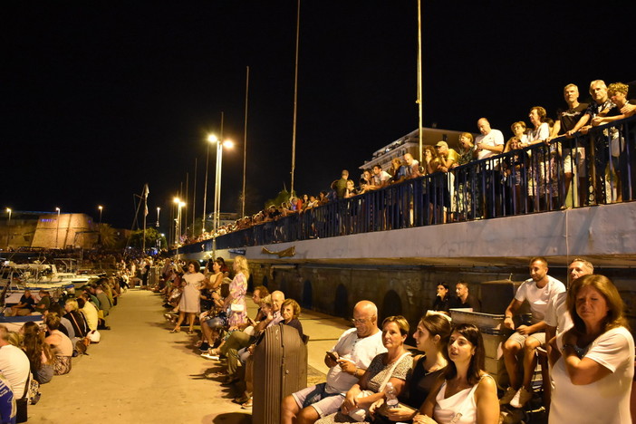 Sanremo il Comune conferma i tradizionali fuochi del 14 agosto: tornano i "Fòghi dà Madòna", a Capodanno tornano i droni? Sanremo il Comune conferma i tradizionali fuochi del 14 agosto: tornano i "Fòghi dà Madòna", a Capodanno tornano i droni?