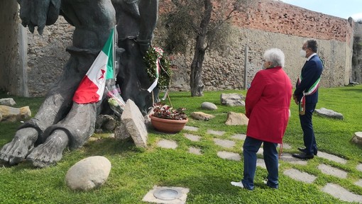 75ª Festa della Liberazione a Sanremo: Amelia Narciso (ANPI) "Un 25 aprile nell'etere però più sincero" (foto e video)