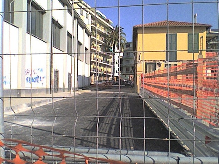Sanremo: un lettore chiede "Quando riapre via Galilei?& Sanremo: un lettore chiede "Quando riapre via Galilei?&
