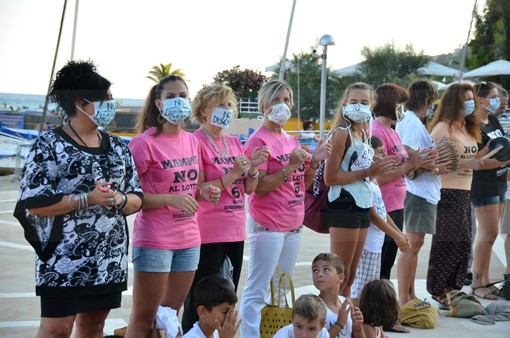 Sanremo: mercoledì prossimo, manifestazione delle 'Mamme No Lotto 6' contro la nuova discarica provinciale