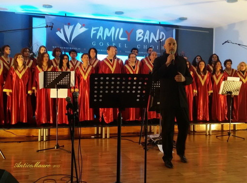 Camporosso: grandissimo successo di pubblico per il saggio-concerto della Family Band Gospel Choir