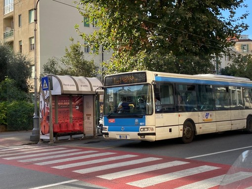'Imperia rinasce' sul problema viabilità: "Perchè non puntare una società di gestione su due province?" 'Imperia rinasce' sul problema viabilità: "Perchè non puntare una società di gestione su due province?"