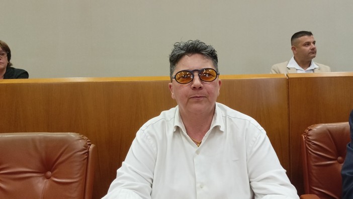 Ventimiglia: consigliere Bonadonna fuori da Forza Italia, Pd "Il sindaco sempre più appeso a un filo"