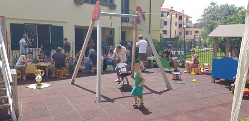Bordighera: un'altra domenica di buonumore e divertimento al micronido 'L'isola che non c'è'