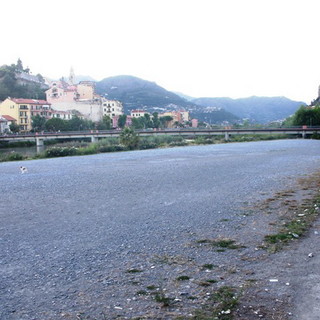 Conclusi a Ventimiglia i lavori nella zona della passerella Squarciafichi senza gravi problemi per l'utenza Conclusi a Ventimiglia i lavori nella zona della passerella Squarciafichi senza gravi problemi per l'utenza