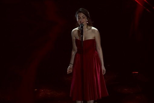 Festival di Sanremo, a Tecla Insolia il Premio della Sala Stampa "Lucio Dalla" per la sezione Nuove Proposte