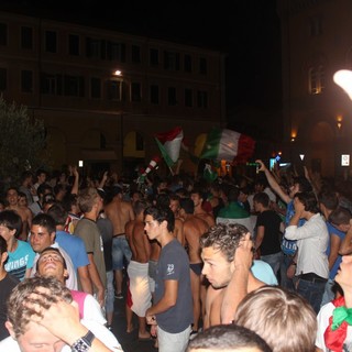 Imperia: atti di vandalismo di ieri sera, lettrice arrabbiata "Mi fate veramente schifo!" Imperia: atti di vandalismo di ieri sera, lettrice arrabbiata "Mi fate veramente schifo!"