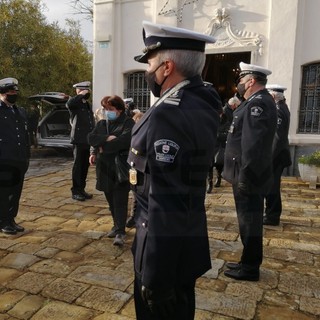 Sanremo: oggi nella chiesa della Villetta l'ultimo saluto a Pierino Oddo, per lui la 'guardia d'onore' della Municipale (Foto)