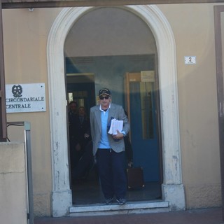 Francesco Bellavista Caltagirone all'uscita dal carcere di Imperia