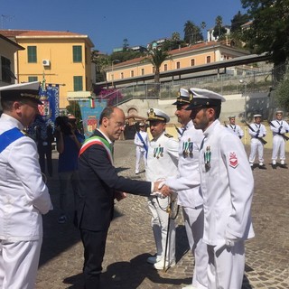 Imperia: nella sede della Guardia Costiera la Festa della Marina Militare e la consegna delle onorificenze (Foto e Video) Imperia: nella sede della Guardia Costiera la Festa della Marina Militare e la consegna delle onorificenze (Foto e Video)