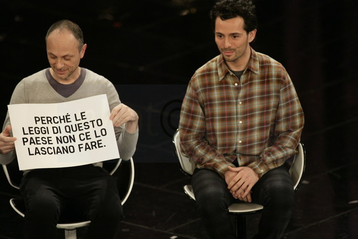 Festival di Sanremo 2013: la risposta di Roberto Barbaruolo sulla coppia gay all'Ariston