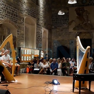 Minaccia di piogge e temporali: ieri sera il Festival di Cervo trasferito dal 'Ciapà' a Santa Caterina (Foto)