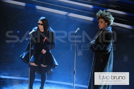 Festival Sanremo 2012: stasera ancora duetti, le anticipazioni nelle prove di oggi Festival Sanremo 2012: stasera ancora duetti, le anticipazioni nelle prove di oggi