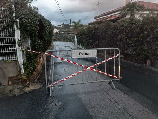 Sanremo: ancora nulla di fatto per la frana a Bussana, un residente chiede lumi all'amministrazione Sanremo: ancora nulla di fatto per la frana a Bussana, un residente chiede lumi all'amministrazione