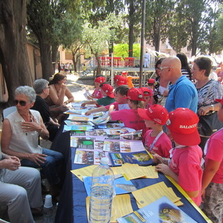 Diano Marina: questo pomeriggio l'I.C. Diano ha festeggiato a Villa Scarsella la conclusione dell'anno scolastico Diano Marina: questo pomeriggio l'I.C. Diano ha festeggiato a Villa Scarsella la conclusione dell'anno scolastico
