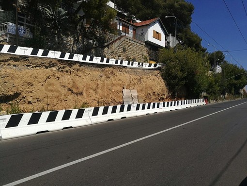 Sanremo: sono pronti a partire i lavori per la sistemazione di strada Capo Nero dopo la frana del 2014. Se ne occuperà una ditta di Ventimiglia