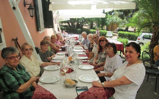 L'associazione 'Amici della Francia' festeggia il 14 luglio a Bordighera Alta