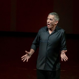 'Viva Rai2... Viva Sanremo! Di Notte': Fiorello si prende il dopofestival