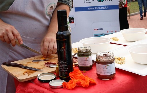 L’Olio EVO del frantoio 'Secondo' di Montalto Ligure grande protagonista del Contest dedicato al Peperone di Carmagnola