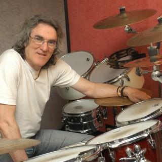 Bordighera: un teatro da 'capitano', sarà intitolato a Giancarlo Golzi quello del Palazzo del Parco Bordighera: un teatro da 'capitano', sarà intitolato a Giancarlo Golzi quello del Palazzo del Parco