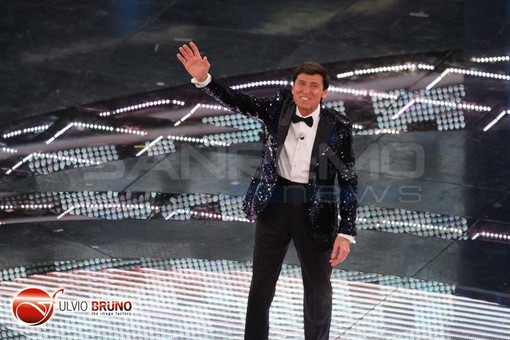Festival di Sanremo 2012: la Rai conferma Gianni Morandi alla conduzione