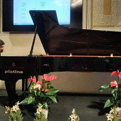 Albenga, il talento di Filippo Odobashi inaugura Fior d’Albenga con un concerto in Piazza dei Leoni