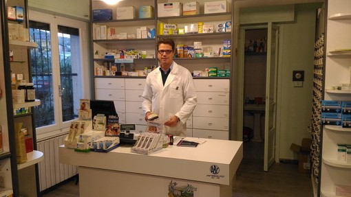 Riapre la Farmacia San Biagio della Cima. Il dott. Giromini: &quot;Porto alla comunità un'esperienza decennale nell'ortopedia&quot;
