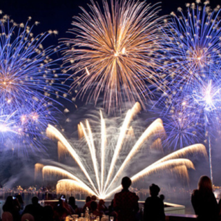Festival d’Art Pyrotechnique a Cannes