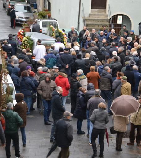Bajardo: una grande folla di amici e compaesani ma anche tante autorità e Sindaci ai funerali di Jose Littardi