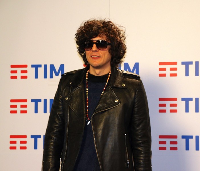 Ermal Meta in conferenza stampa Ermal Meta in conferenza stampa