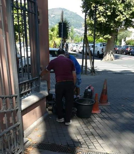 Ventimiglia: non si placa il caso della fontanella ai giardini 'Reggio', nuovo duro attacco di 'Progetto 20k'