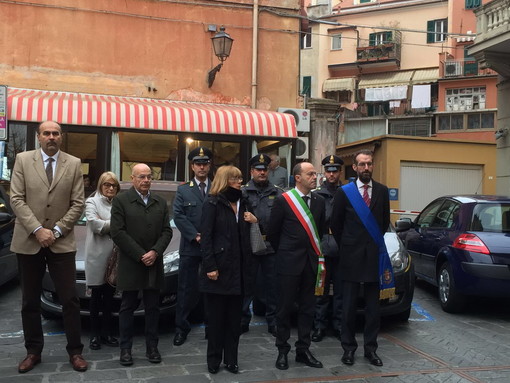 Imperia: le foto della prima cerimonia per la 'Giornata della Memoria' stamane in piazza Fratelli Serra