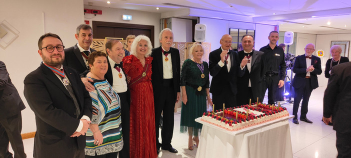 Il 59esimo Gran Chapitre de France a Nizza per gli Chevaliers de Provence del ponente ligure (Foto) Il 59esimo Gran Chapitre de France a Nizza per gli Chevaliers de Provence del ponente ligure (Foto)
