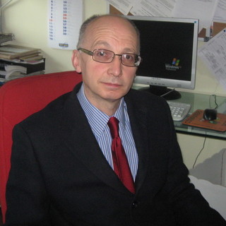 Imperia: il Preside Giovanni Poggio lascerà l'Istituto "G. Ruffini", si trasferirà a Genova