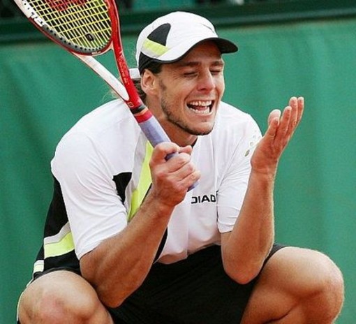 Tennis: Gaston Gaudio vince il 'Tessitore' di Sanremo Tennis: Gaston Gaudio vince il 'Tessitore' di Sanremo