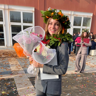 La sanremese Giorgia Zaffanelli si laurea in sociologia a Milano (Foto)