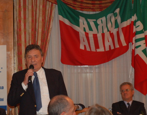 Sanremo: la nostra lettrice Loredana ci ha scritto per ricordare l'ex Sindaco Giovenale Bottini Sanremo: la nostra lettrice Loredana ci ha scritto per ricordare l'ex Sindaco Giovenale Bottini