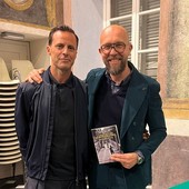 I calciatori non piangono: Giandomenico Mesto dal debutto tra i lettori all’incontro con gli studenti a Villa Nobel I calciatori non piangono: Giandomenico Mesto dal debutto tra i lettori all’incontro con gli studenti a Villa Nobel