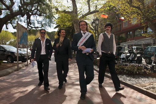 Ventimiglia: domani sera nuovo volantinaggio di 'Alternativa Intemelia' con 'V per Vendetta'