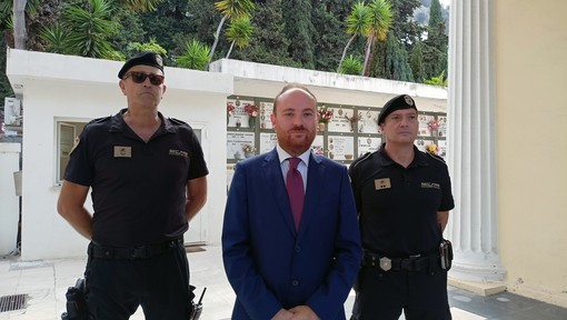Migranti, Berrino (FdI): "Incommentabile l'attacco di Murgia al sindaco di Ventimiglia" Migranti, Berrino (FdI): "Incommentabile l'attacco di Murgia al sindaco di Ventimiglia"