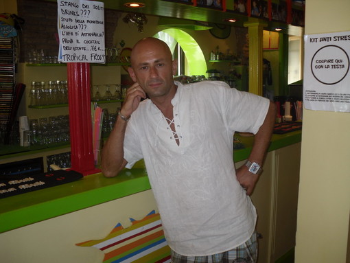 Arma di Taggia: solidarietà dal Consigliere Luigi Beghello al bar 'Frog's'