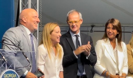 Elezioni politiche, Giorgia Meloni a Genova: "Con me l'Italia sarà rispettata nel mondo, recuperiamo il rapporto tra politica e cittadini" (Foto e video)