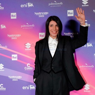 Giorgia pronta a salire sul palco dell'Ariston in veste di co-conduttrice: "Sento una grande responsabilità" Giorgia pronta a salire sul palco dell'Ariston in veste di co-conduttrice: "Sento una grande responsabilità"