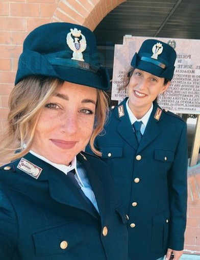 Pallanuoto: le imperiesi Giulia Gorlero e Giulia Emmolo hanno giurato per la Polizia di Stato